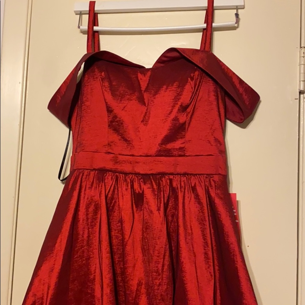 High low off the shoulder prom/homecoming dress